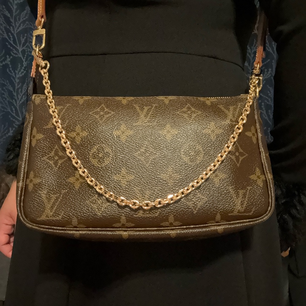 ‼️LOUIS VUITTON POCHETTE‼️